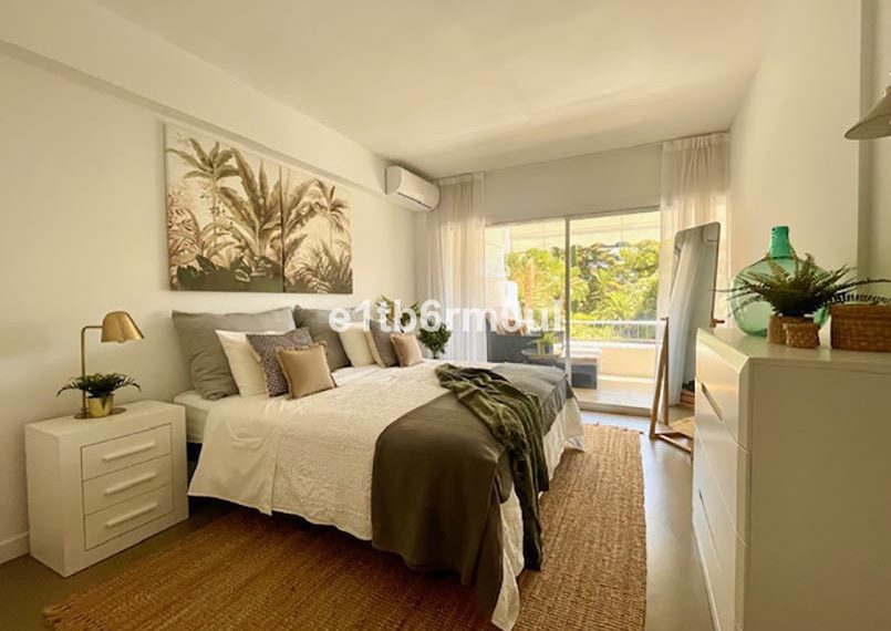 R5171083-Apartment-For-Sale-The-Golden-Mile-Middle-Floor-1-Beds-105-Built-10