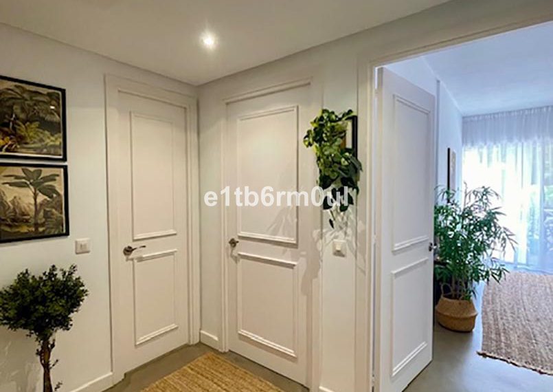 R5171083-Apartment-For-Sale-The-Golden-Mile-Middle-Floor-1-Beds-105-Built-13
