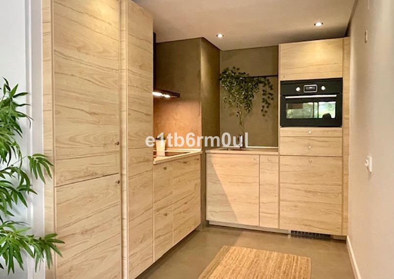 R5171083-Apartment-For-Sale-The-Golden-Mile-Middle-Floor-1-Beds-105-Built-9