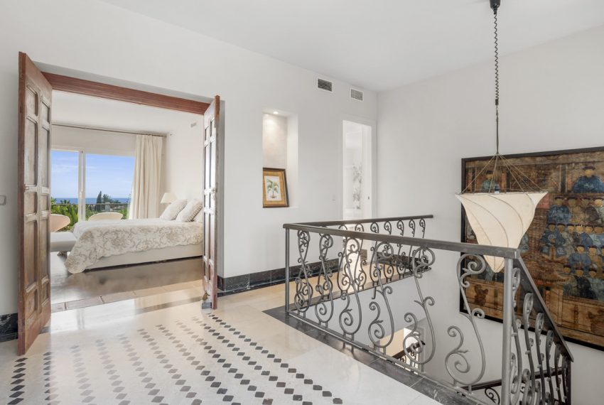 R5171176-Villa-For-Sale-Nueva-Andalucia-Detached-3-Beds-306-Built-17