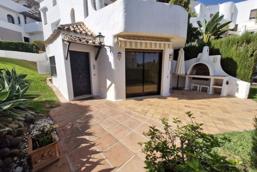 R5171572-Apartment-For-Sale-The-Golden-Mile-Ground-Floor-2-Beds-88-Built-2