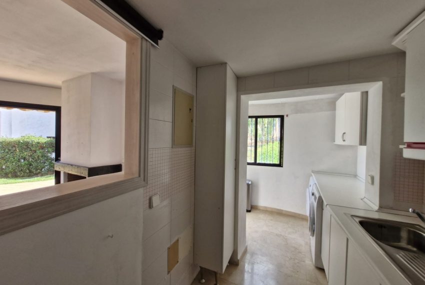 R5171572-Apartment-For-Sale-The-Golden-Mile-Ground-Floor-2-Beds-88-Built-3