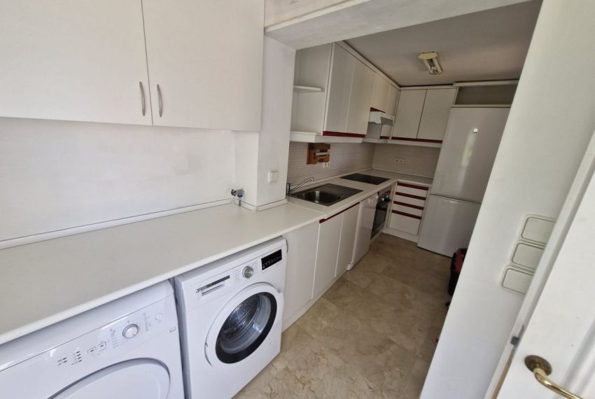 R5171572-Apartment-For-Sale-The-Golden-Mile-Ground-Floor-2-Beds-88-Built-6