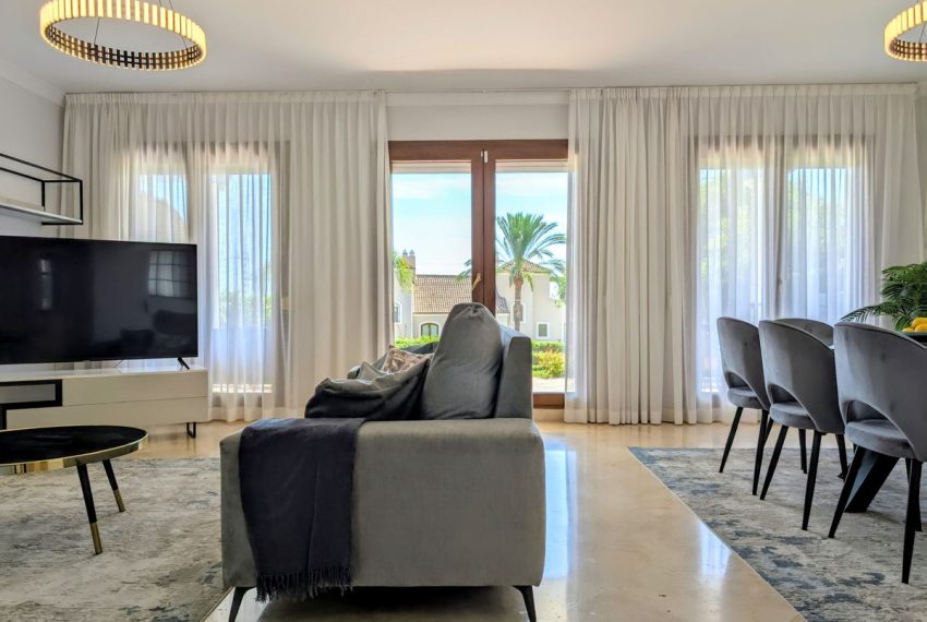 R5171575-Villa-For-Sale-El-Paraiso-Semi-Detached-4-Beds-215-Built-10