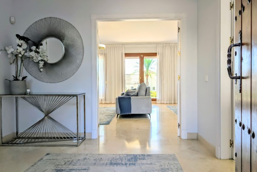 R5171575-Villa-For-Sale-El-Paraiso-Semi-Detached-4-Beds-215-Built-9