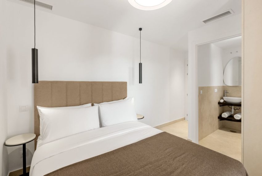R5171638-Apartment-For-Sale-Nueva-Andalucia-Ground-Floor-3-Beds-120-Built-13