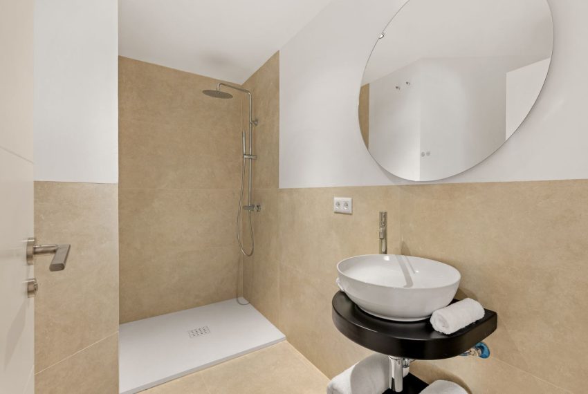 R5171638-Apartment-For-Sale-Nueva-Andalucia-Ground-Floor-3-Beds-120-Built-17