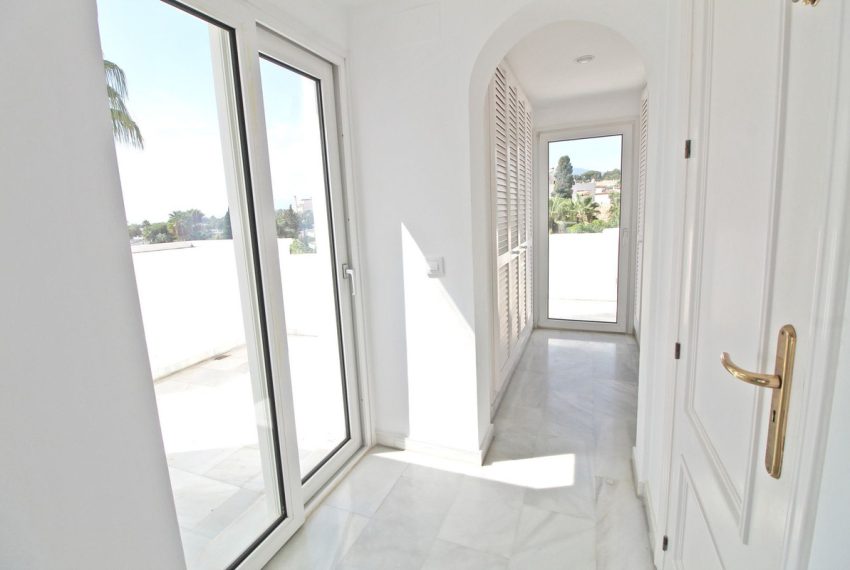 R5171746-Apartment-For-Sale-The-Golden-Mile-Penthouse-Duplex-3-Beds-320-Built-14