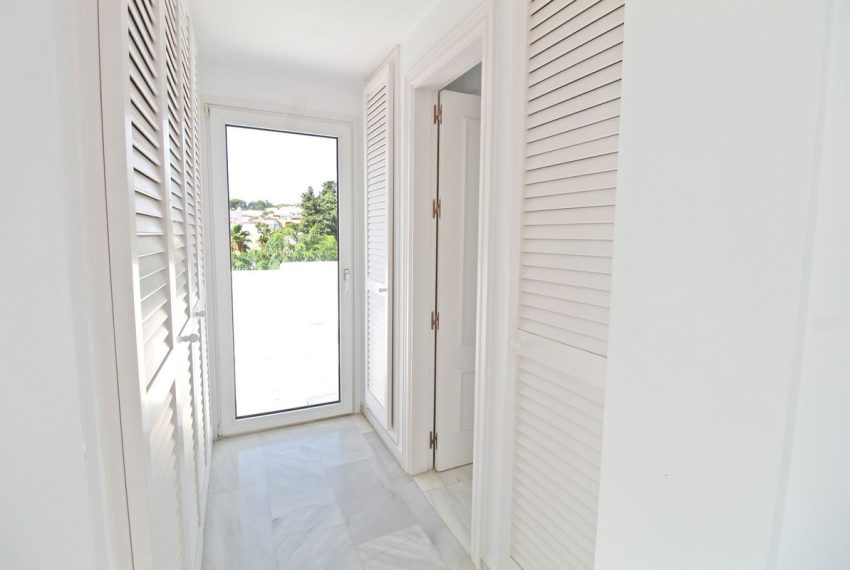 R5171746-Apartment-For-Sale-The-Golden-Mile-Penthouse-Duplex-3-Beds-320-Built-15