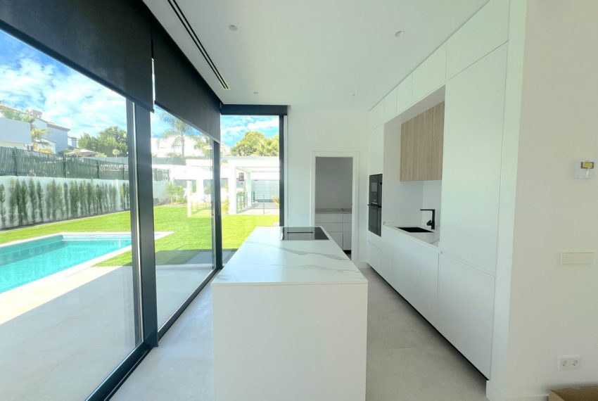 R5172730-Villa-For-Sale-Atalaya-Detached-5-Beds-302-Built-15