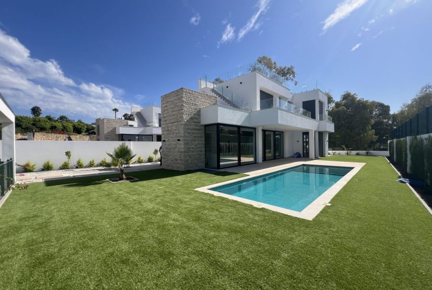 R5172730-Villa-For-Sale-Atalaya-Detached-5-Beds-302-Built