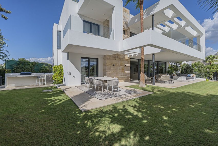 R5172739-Villa-For-Sale-The-Golden-Mile-Detached-5-Beds-471-Built-6