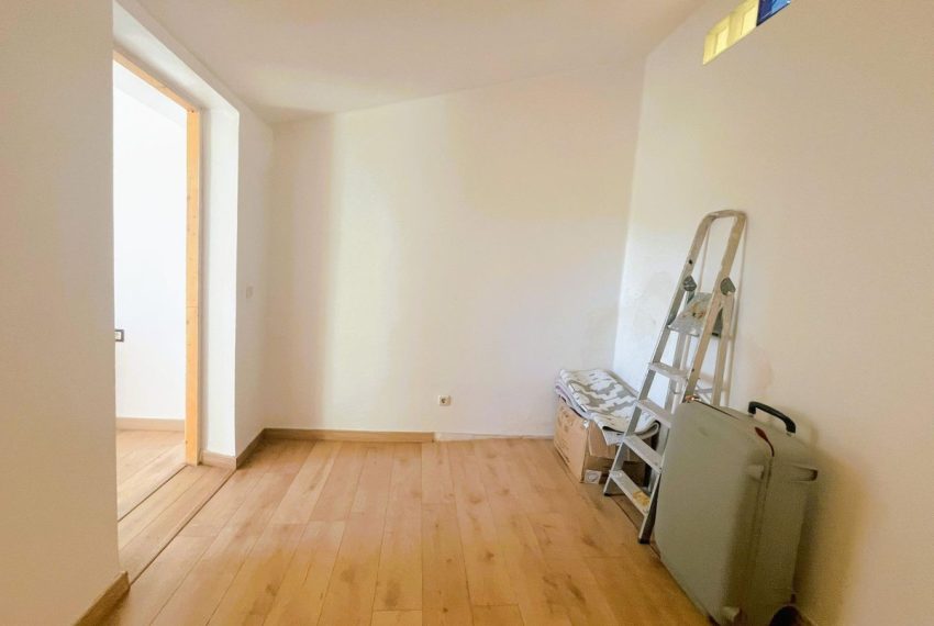 R5172778-Villa-For-Sale-Estepona-Semi-Detached-3-Beds-80-Built-5