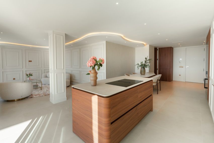 R5172889-Apartment-For-Sale-Nueva-Andalucia-Middle-Floor-3-Beds-295-Built-1