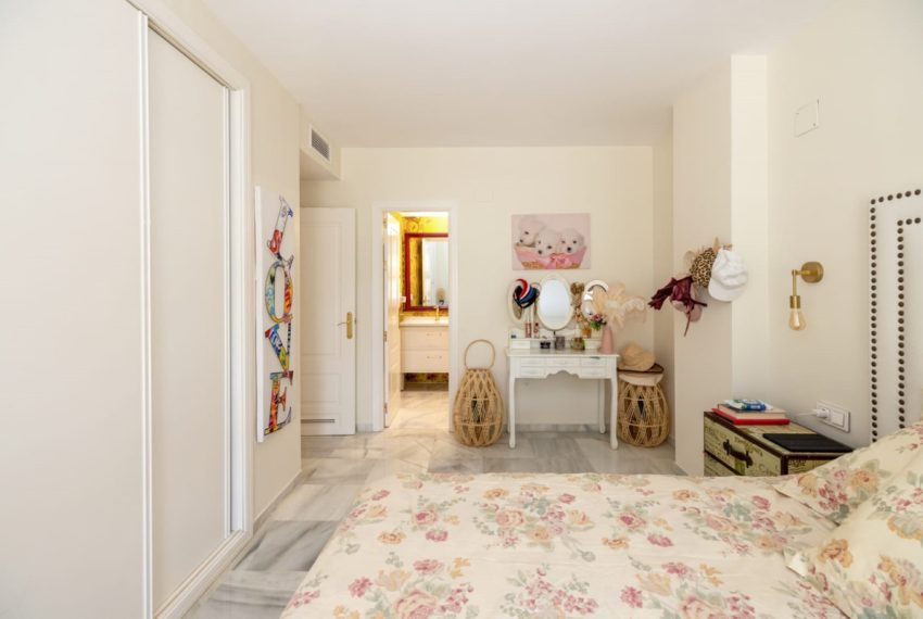 R5172892-Apartment-For-Sale-Nueva-Andalucia-Middle-Floor-2-Beds-110-Built-10