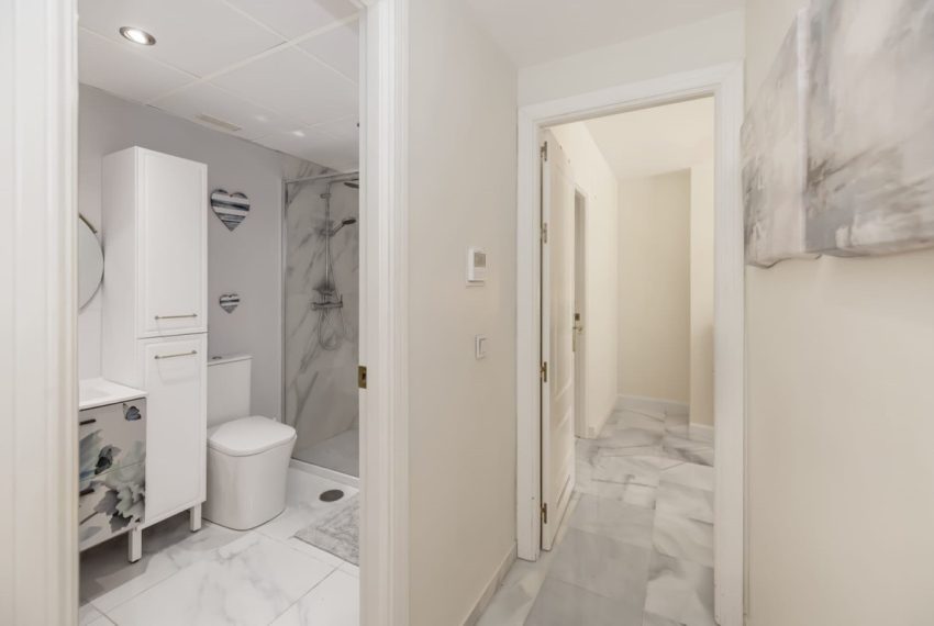 R5172892-Apartment-For-Sale-Nueva-Andalucia-Middle-Floor-2-Beds-110-Built-18