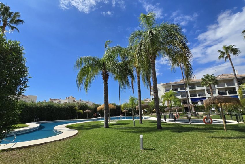 R5173060-Apartment-For-Sale-Nueva-Andalucia-Middle-Floor-2-Beds-95-Built