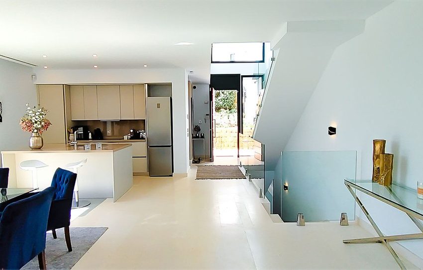 R5173486-Villa-For-Sale-Cabopino-Semi-Detached-5-Beds-299-Built-16