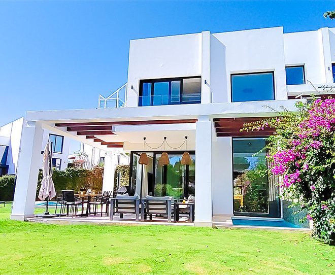 R5173486-Image 1-Semi Detached - 5 Beds - 299 Built