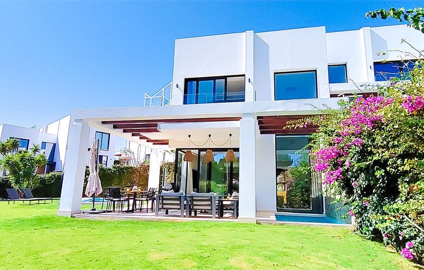 R5173486-Villa-For-Sale-Cabopino-Semi-Detached-5-Beds-299-Built