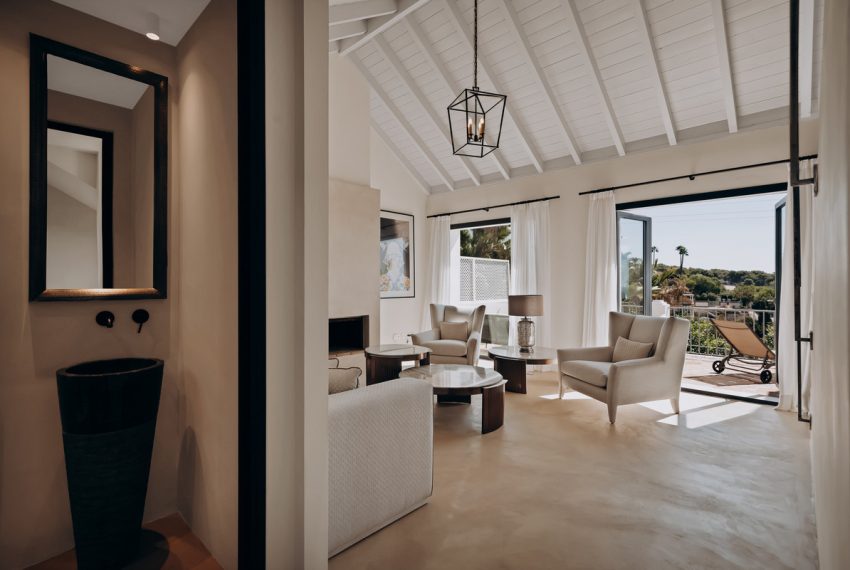 R5173534-Townhouse-For-Sale-The-Golden-Mile-Detached-4-Beds-148-Built-11