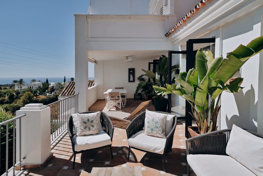 R5173534-Townhouse-For-Sale-The-Golden-Mile-Detached-4-Beds-148-Built-4