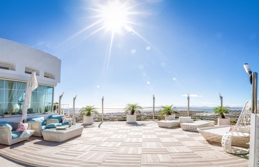 R5173648-Villa-For-Sale-Estepona-Detached-7-Beds-900-Built-17