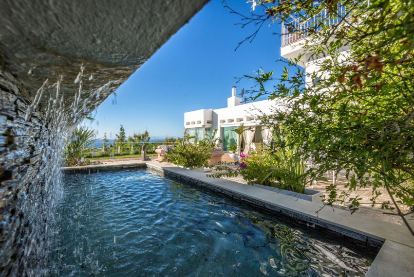 R5173648-Villa-For-Sale-Estepona-Detached-7-Beds-900-Built-18