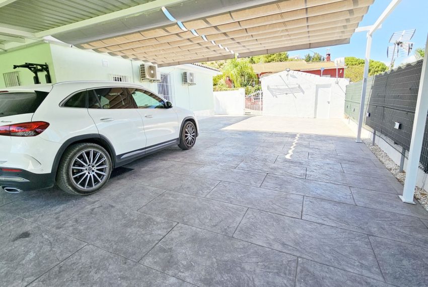 R5173660-Villa-For-Sale-Coin-Detached-2-Beds-161-Built-8