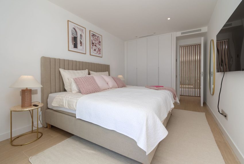 R5173798-Villa-For-Sale-Santa-Clara-Semi-Detached-4-Beds-290-Built-8