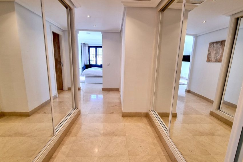 R5173849-Villa-For-Sale-El-Rosario-Detached-7-Beds-647-Built-10