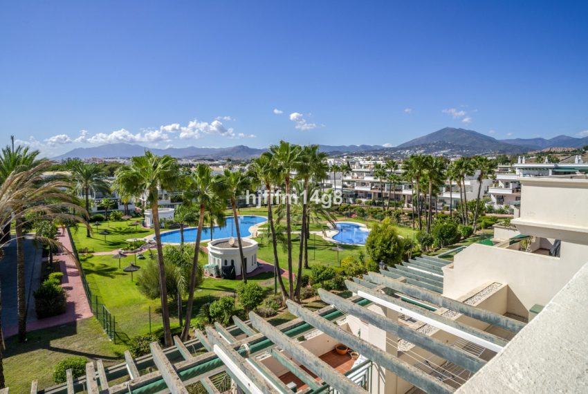 R5173996-Apartment-For-Sale-Nueva-Andalucia-Penthouse-3-Beds-161-Built-1