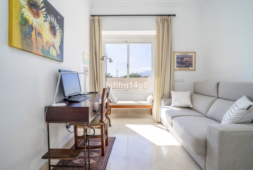 R5173996-Apartment-For-Sale-Nueva-Andalucia-Penthouse-3-Beds-161-Built-16