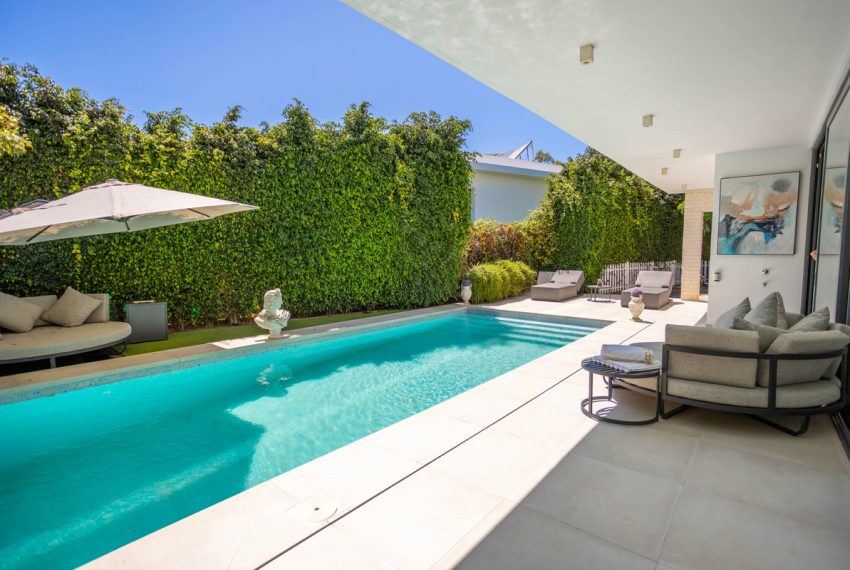 R5174350-Villa-For-Sale-Estepona-Detached-4-Beds-285-Built-2