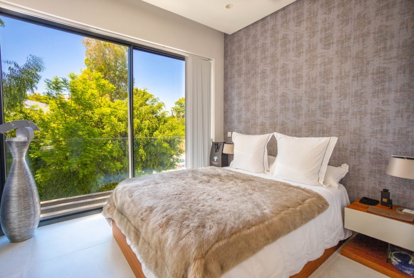 R5174350-Villa-For-Sale-Estepona-Detached-4-Beds-285-Built-3