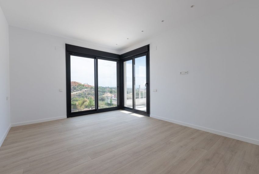 R5176522-Villa-For-Sale-Elviria-Detached-4-Beds-429-Built-10