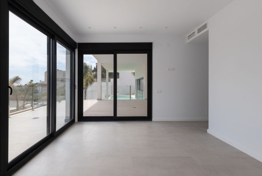 R5176522-Villa-For-Sale-Elviria-Detached-4-Beds-429-Built-11