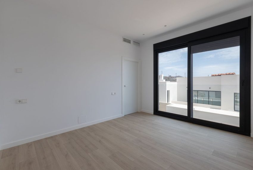 R5176522-Villa-For-Sale-Elviria-Detached-4-Beds-429-Built-16