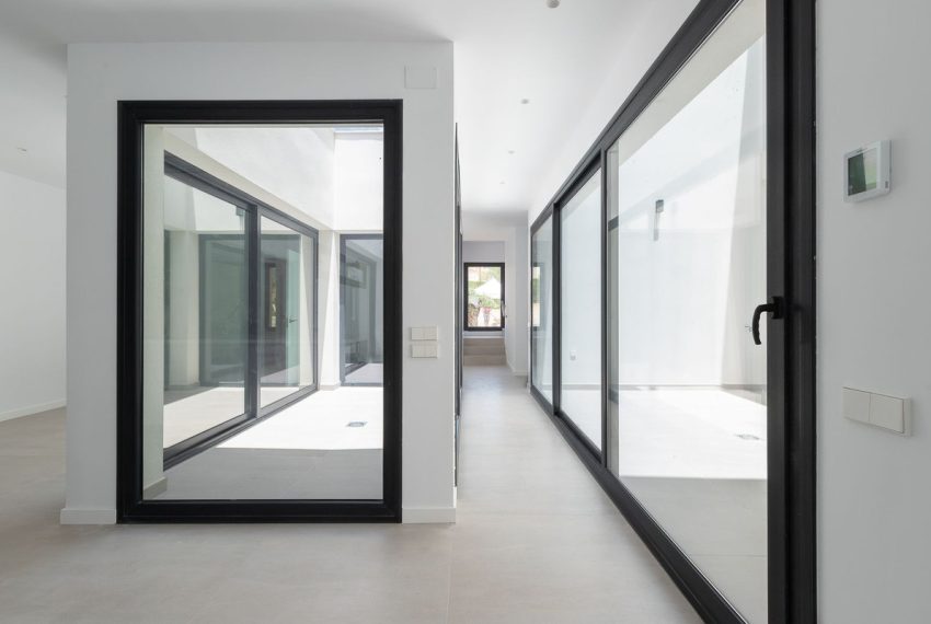 R5176522-Villa-For-Sale-Elviria-Detached-4-Beds-429-Built-7