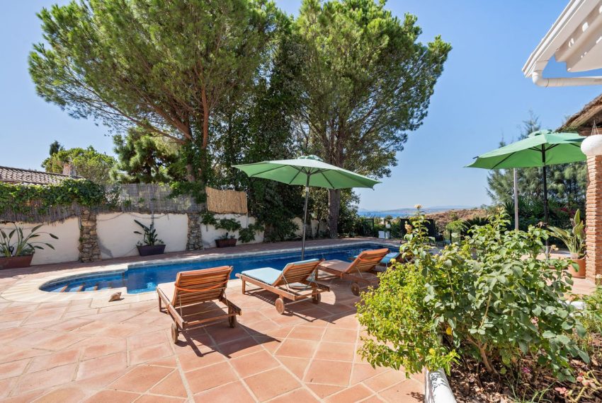 R5177557-Villa-For-Sale-Estepona-Finca-4-Beds-134-Built-12
