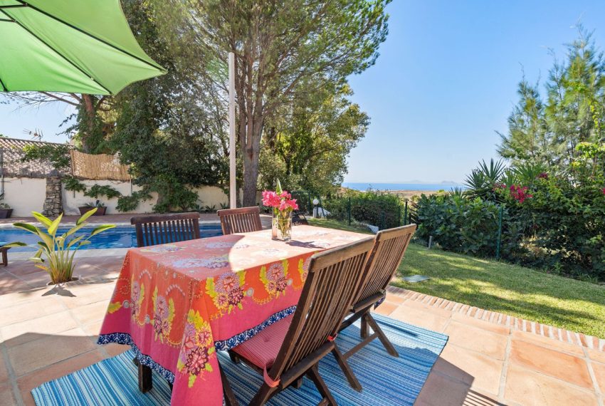 R5177557-Villa-For-Sale-Estepona-Finca-4-Beds-134-Built-17