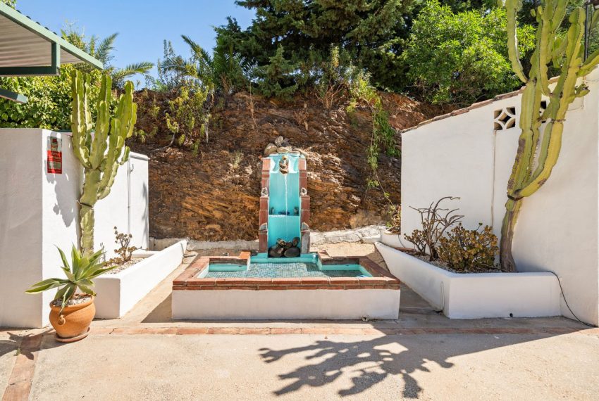 R5177557-Villa-For-Sale-Estepona-Finca-4-Beds-134-Built-8