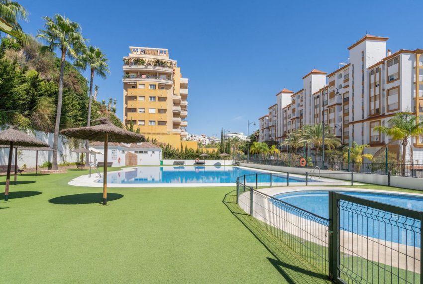 R5177578-Apartment-For-Sale-Estepona-Middle-Floor-2-Beds-85-Built-1