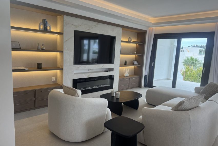 R5177587-Townhouse-For-Sale-El-Paraiso-Terraced-4-Beds-225-Built-5