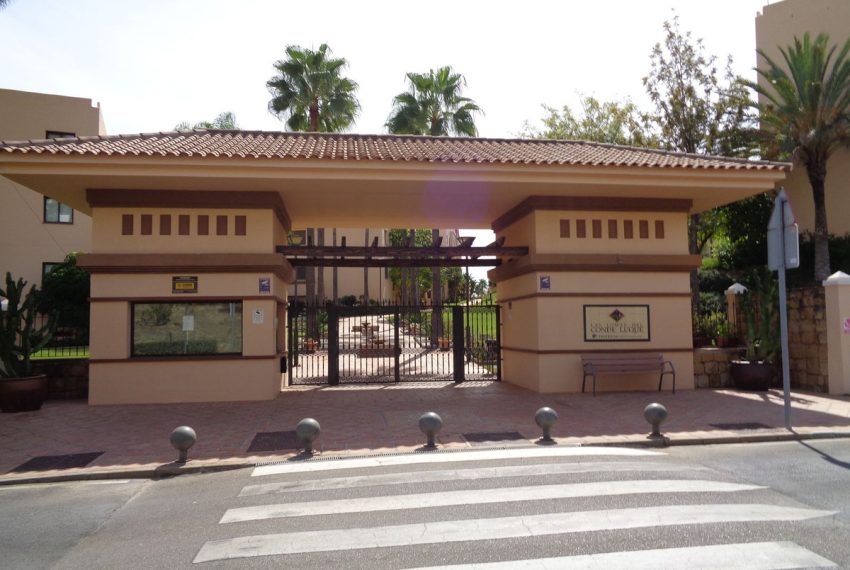 R5177629-Apartment-For-Sale-Benahavis-Middle-Floor-2-Beds-120-Built