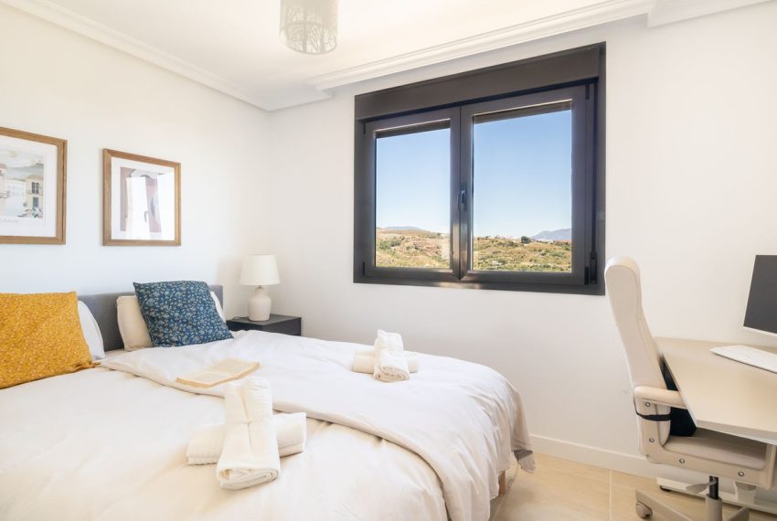 R5177632-Apartment-For-Sale-Estepona-Penthouse-Duplex-2-Beds-94-Built-8