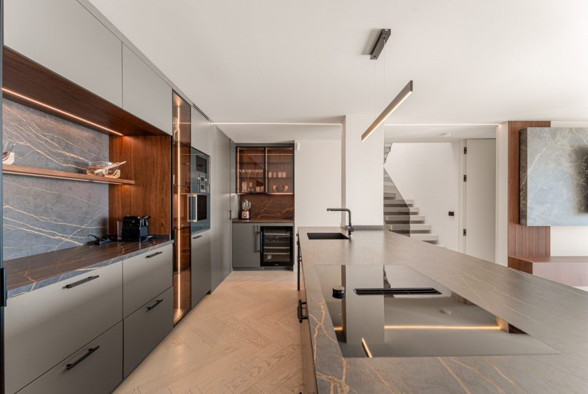 R5177716-Apartment-For-Sale-La-Quinta-Penthouse-Duplex-4-Beds-253-Built-6