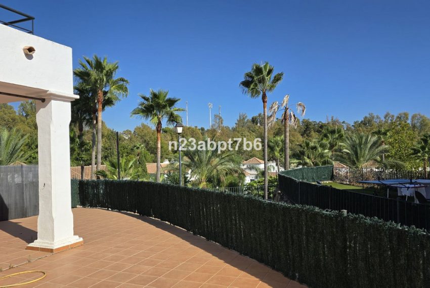 R5179111-Apartment-For-Sale-Nueva-Andalucia-Ground-Floor-2-Beds-86-Built-4