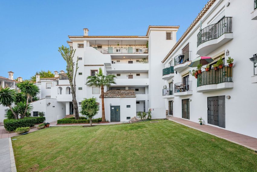R5179144-Studio-For-Sale-Estepona-Ground-Floor-1-Beds-34-Built-14