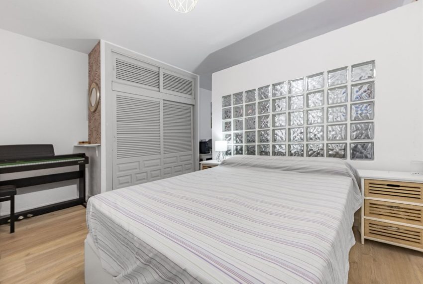 R5179144-Studio-For-Sale-Estepona-Ground-Floor-1-Beds-34-Built-6